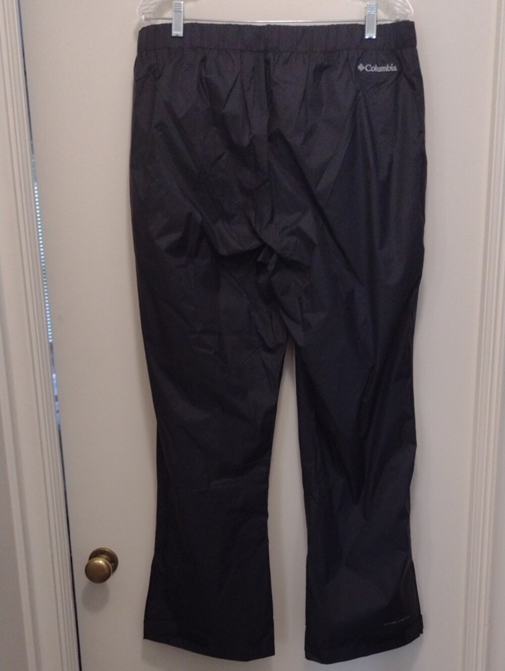 Columbia Women's Black Waterproof Pants (J909) - Picture 3 of 5
